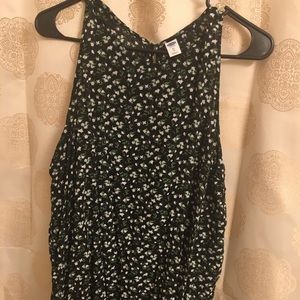 Old Navy sleeveless top great with cardigan